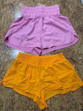 Bundle: Anthropologie Linen Shorts Size XS & Chéri.Z Athletic Shorts Size S